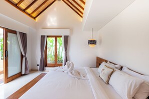 Premium Villa, 3 Bedrooms, Private Pool | Premium bedding, memory-foam beds, individually decorated - Floro Villa Canggu by Dhananjaya Hospitality (Munggu)
