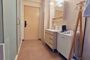 Room - Qingdao Lanting Holiday Apartment (Qingdao)