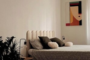 1 bedroom, desk, iron/ironing board, travel cot - Tandem Apartment - Metro A (Roma)