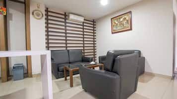 Kawasan tempat duduk lobi