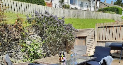 Relax, Explore, Repeat: Coddiwomple, Ultimate Holiday Destination in Leyburn