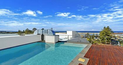 Coast Apartments 14, Apartment with 3 bedrooms and Roof top pool