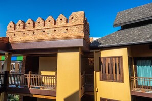 บริเวณภายนอก