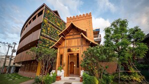 Exterior - At Gate Thaphae Hotel (Chiang Mai)