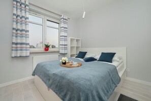 1 habitación, decoración personalizada y ropa de cama 