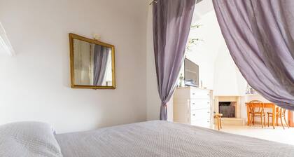 4098 Alcova Barone by Barbarhouse