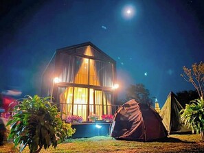 Fachada de la propiedad