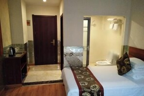 Room - Nandamen Express Hotel (Huangshan City)