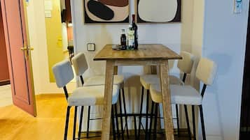 Chambre Standard | Bureau, espace de travail pour ordinateur portable, rideaux occultants