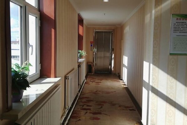 Interior - Balikun Hancheng Hotel (Barkol)