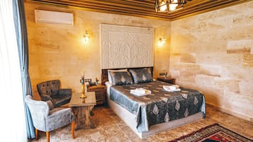 Comfort dubbelrum - balkong | Skrivbord, arbetsyta för laptop, gratis wi-fi och sängkläder