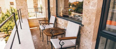 Honeymoon Double Room, Balcony | Balcony