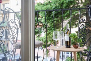 Basic Quadruple Room | Terrace/patio