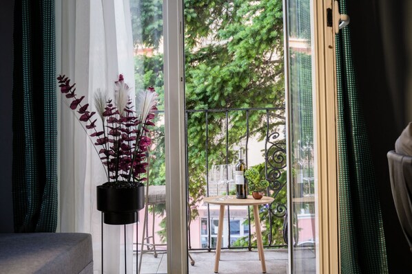 Basic Quadruple Room | Terrace/patio