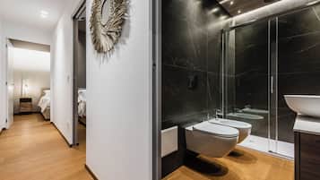 Deluxe apartman | Fürdőszoba