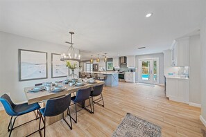 Dining - Surfside Villa | Private POOL + Sunroom! (Sarasota)