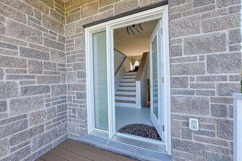 Starz At Night Luxury Suite By Halifax Airport YHZ