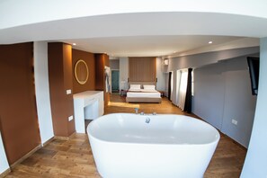 Suite, Lake View | Soundproofing - Olivar Hotel Tirana (Farkë)