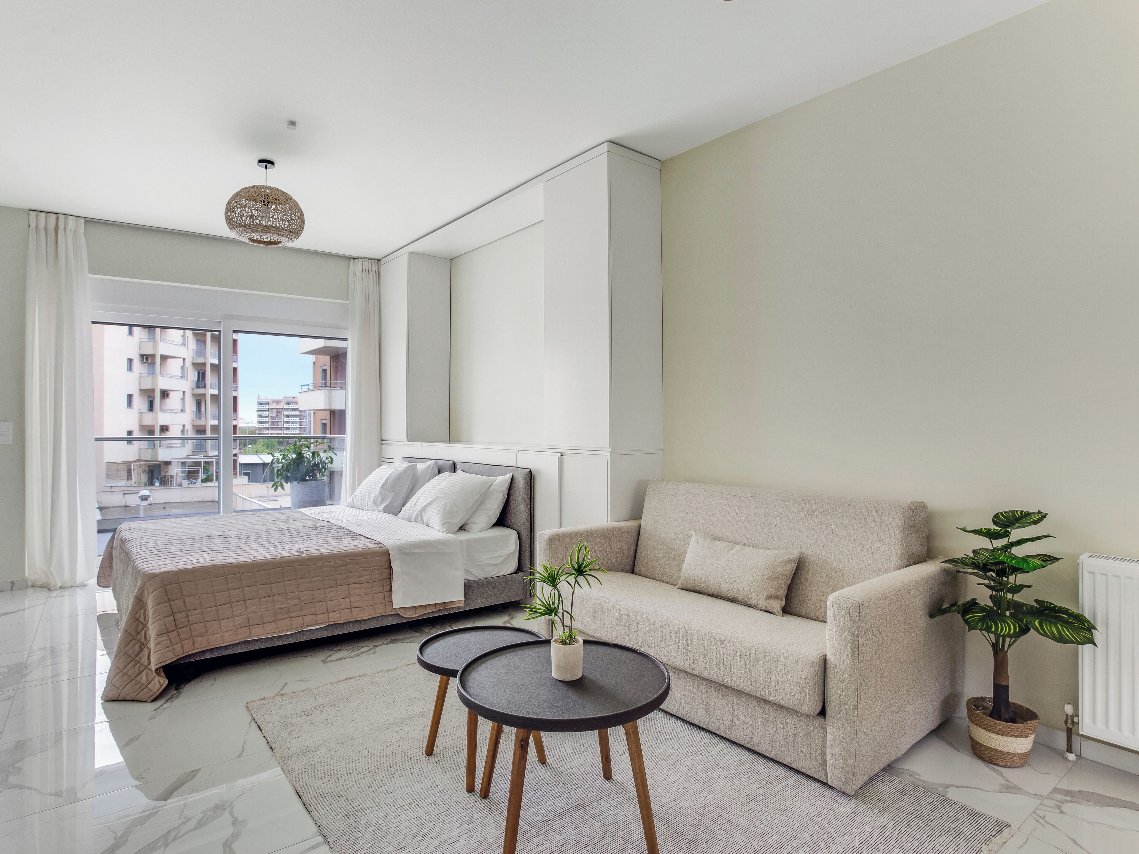 Studio, 1 Bedroom, Balcony | Living room