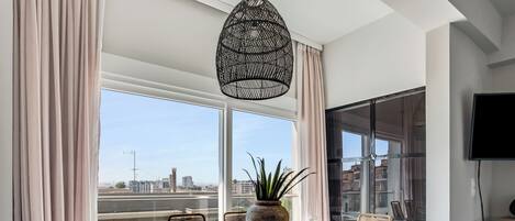 Apartamento, 1 habitación, vistas a la ciudad | Servicio de la habitación