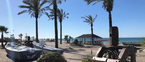 Ligstoelen, strandlakens