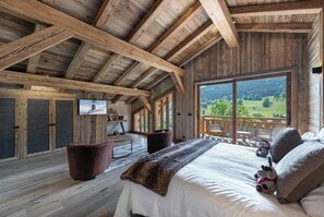 5 chambres, fer et planche à repasser, Wi-Fi gratuit, draps fournis