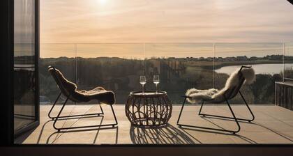 Stunning six-bedroom property for up to 14 guests