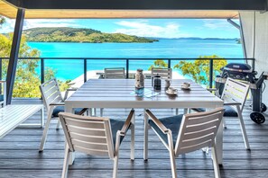 Outdoor dining - Shorelines 17 - Hamilton Island (Hamilton Island)