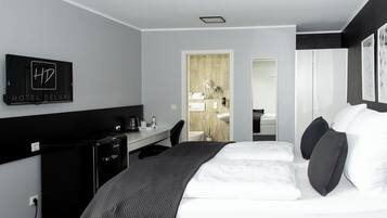 Doppelzimmer | Wohnbereich | Fernseher