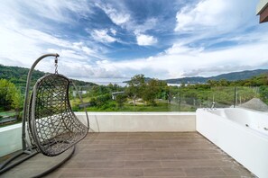 尊荣公寓, 2 间卧室, 海景 | 阳台