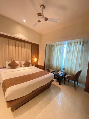 Grand Studio Suite - Hotel Czar Inn (Navi Mumbai)