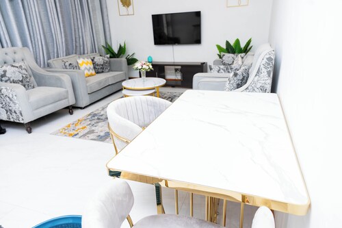 A cozy 3-bedroom apartment with WiFi,  hot water and DSTV in Lilongwe
