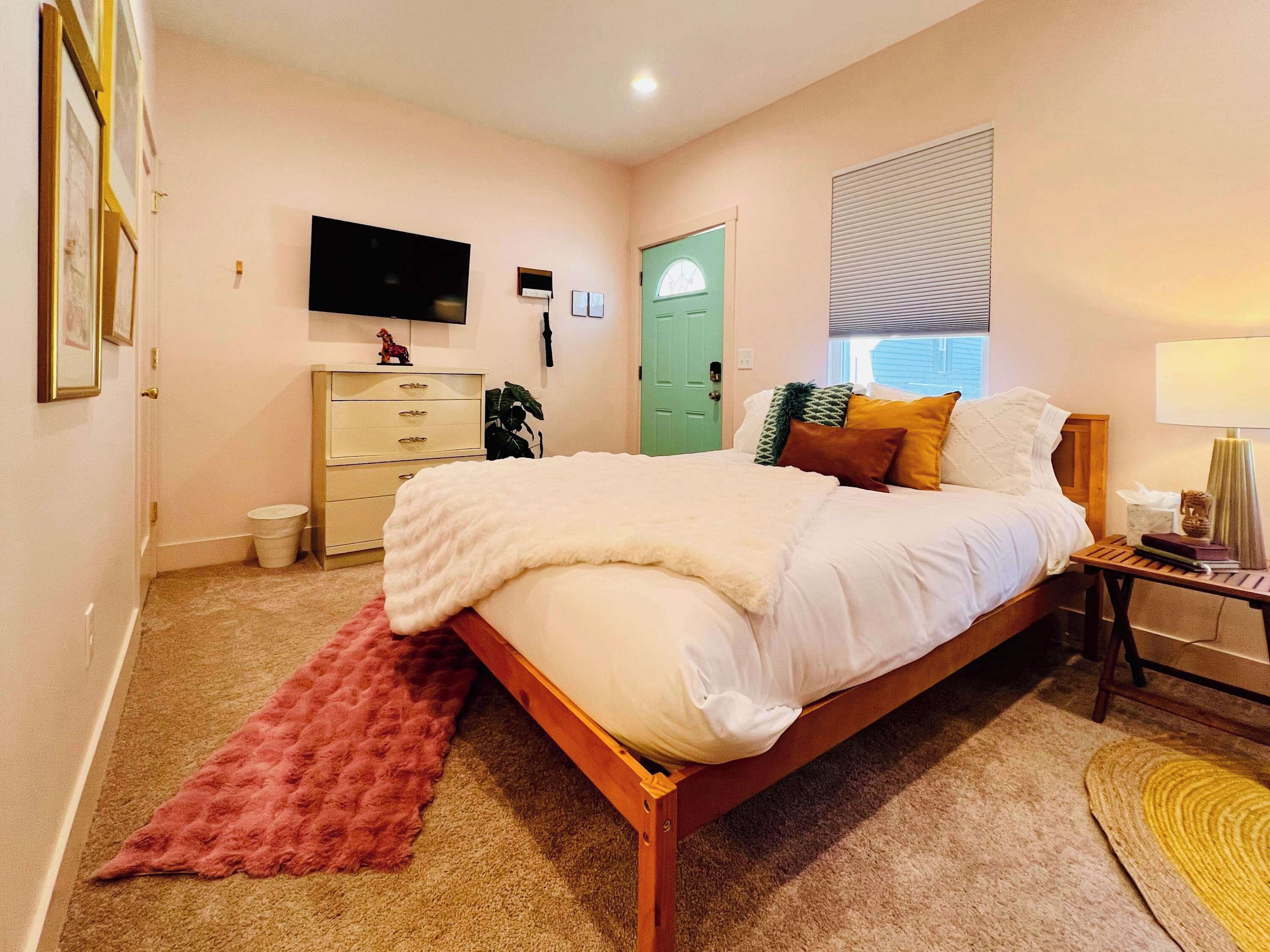 1 bedroom, iron/ironing board, travel cot, WiFi