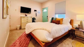 1 bedroom, iron/ironing board, travel cot, WiFi