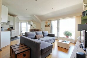 TV - Eleganti Terrazze di Trastevere (Roma)