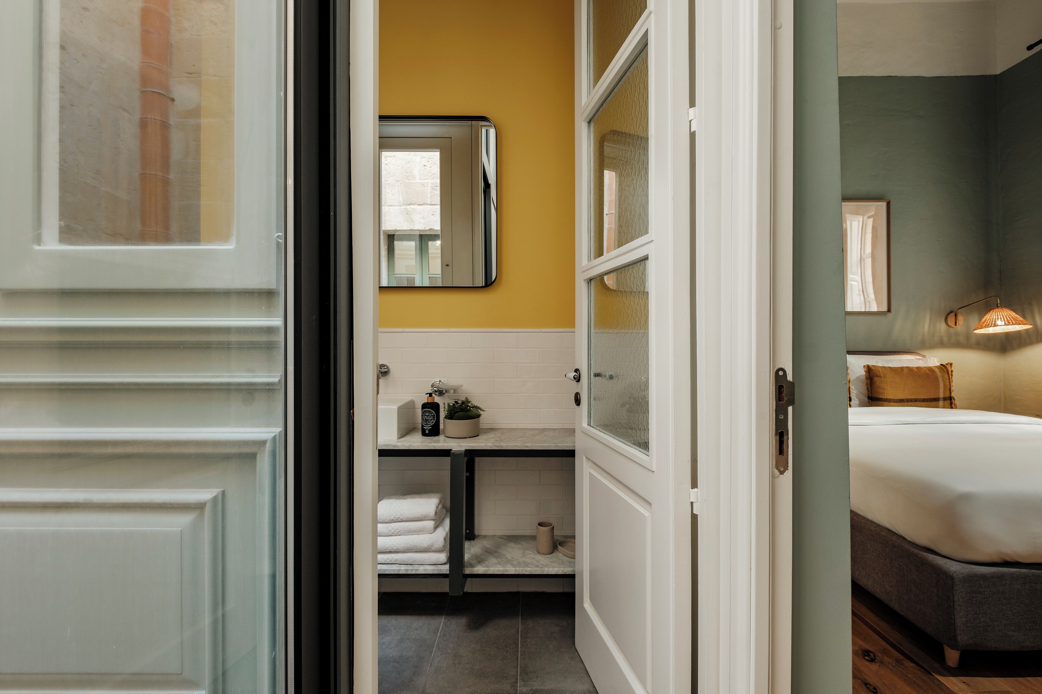 Apartment | Iron/ironing board, free WiFi