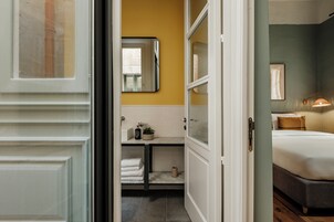 Tabla de planchar con plancha y wifi gratis