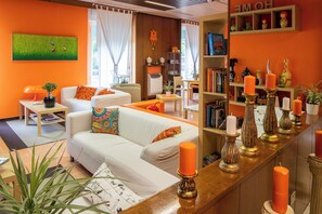 Lobby sitting area - Albergo Villa Gaia (Chianciano Terme)