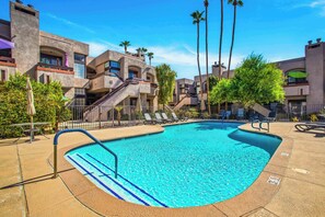 Pool - Palm Springs Getaway - A Ryson Property (Palm Springs)