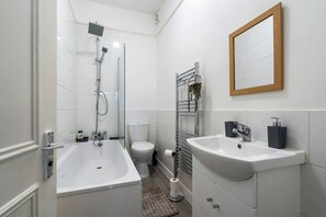 Towels, toilet paper