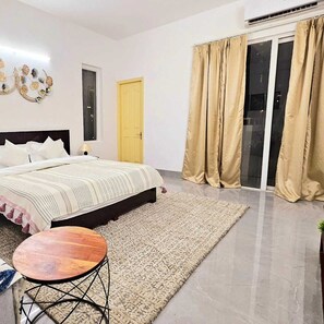 Premium bedding, pillow-top beds, soundproofing, free WiFi