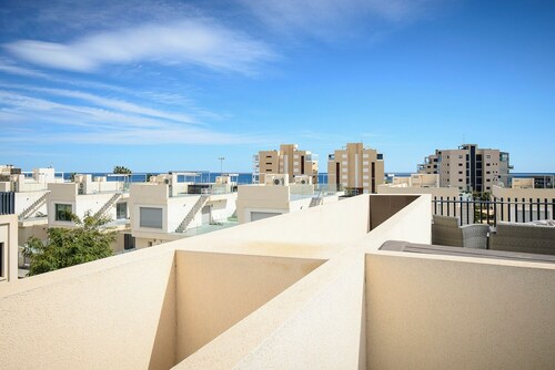 Apartamento Moderno con Solarium de 65m2