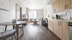 Unclassified image, 4 of 16, button - Landing | Chic 1BD, Rooftop Lounge, Gym (Portland)