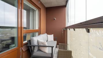 Deluxe Apartment, Balcony, City View | Balcony