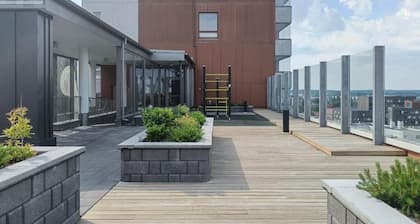 Fabulous 1BR Apt with Sauna & Views