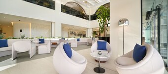 Nova M Hotel Edge By Rotana