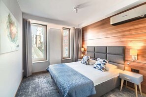 1 chambre, fer et planche Ă repasser, Wi-Fi, draps fournis