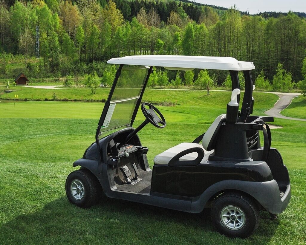 Golf cart