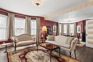 Téléviseur connecté, jeux vidéo, sélection de musique