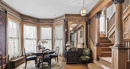 Historic Luxury Stay | Downtown Springfield | Step-Free Access